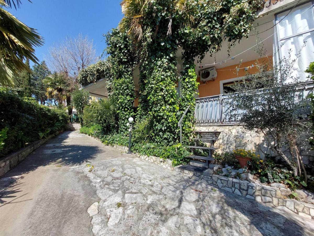 Apartments Faran Crikvenica Kültér fotó