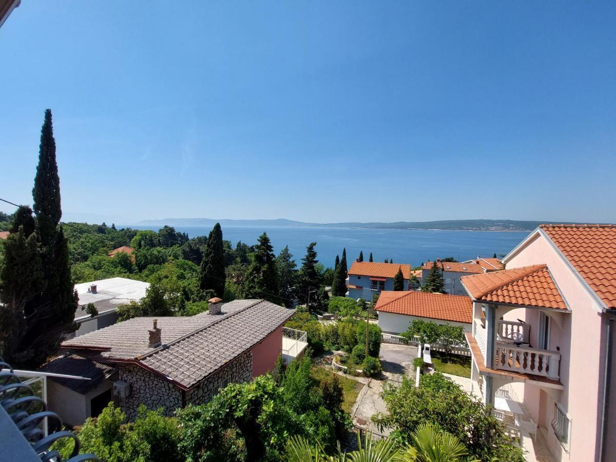 Apartments Faran Crikvenica Kültér fotó