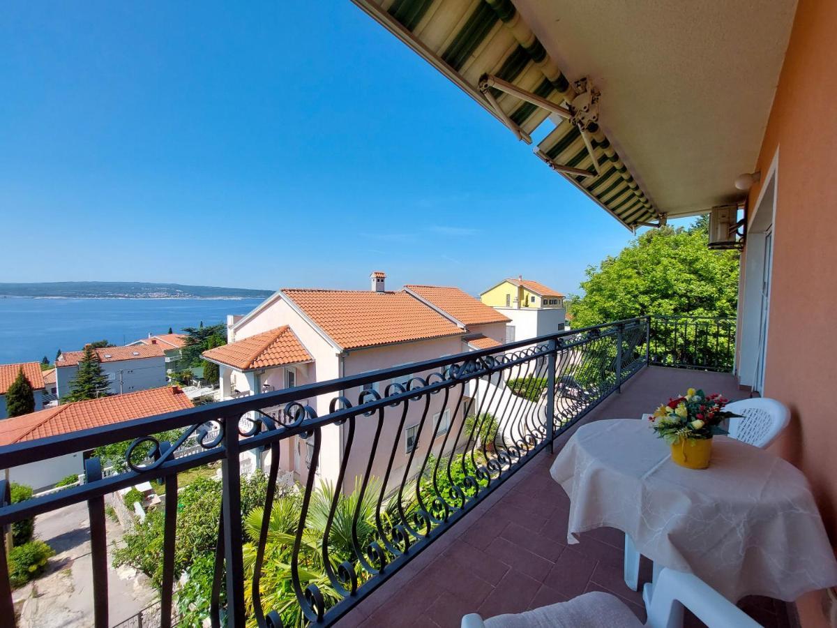 Apartments Faran Crikvenica Kültér fotó